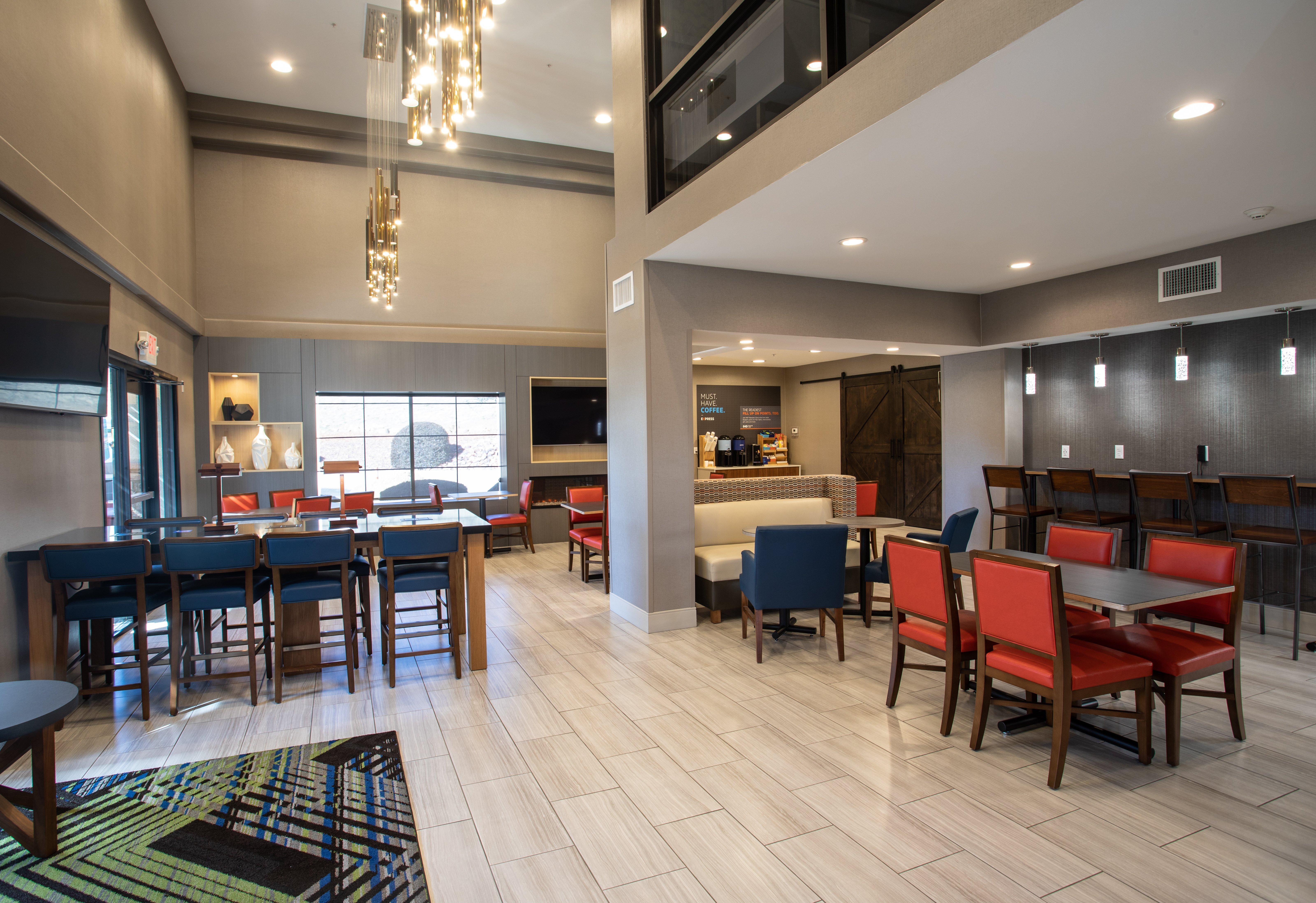 Holiday Inn Express Prescott By Ihg Exterior foto