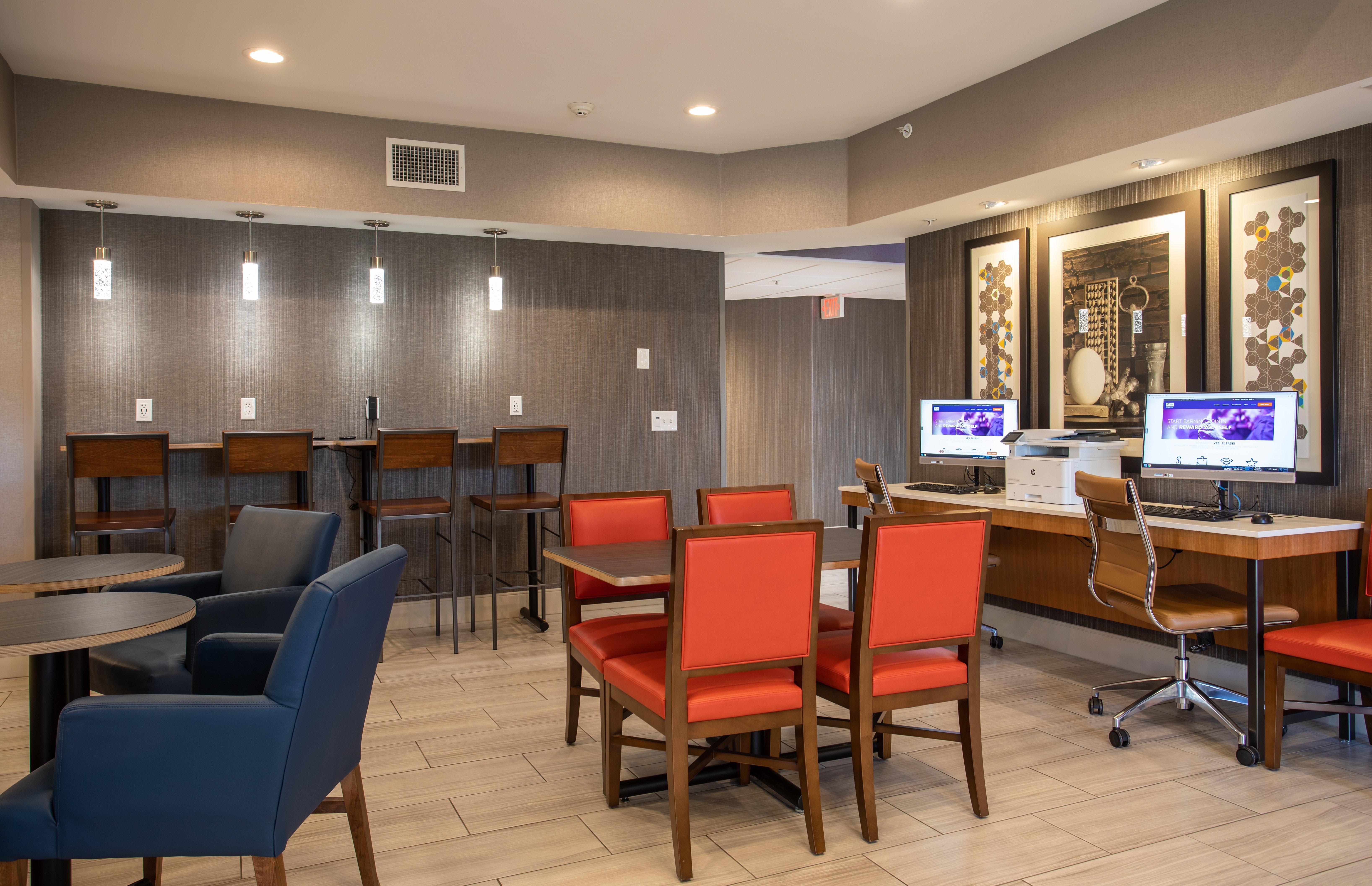 Holiday Inn Express Prescott By Ihg Exterior foto