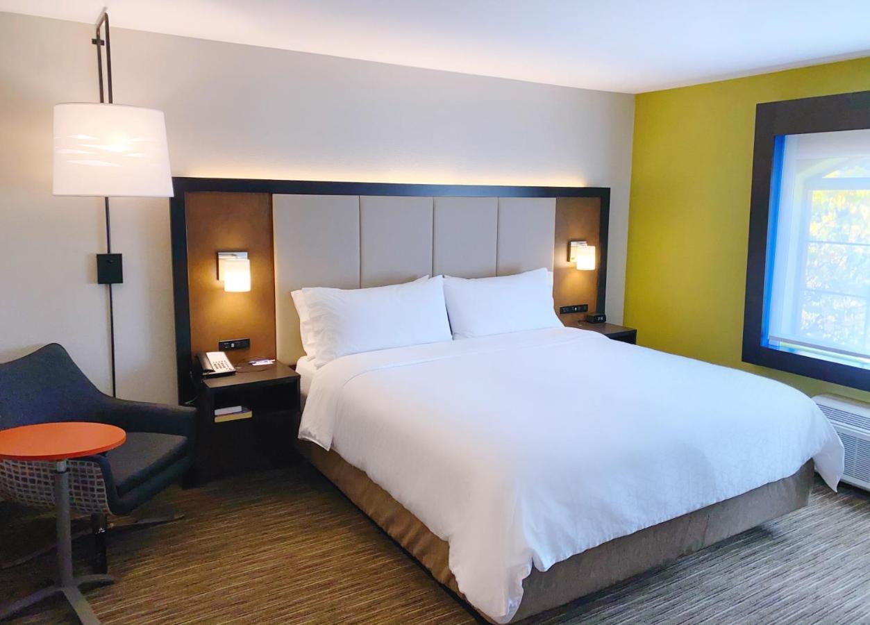 Holiday Inn Express Prescott By Ihg Exterior foto